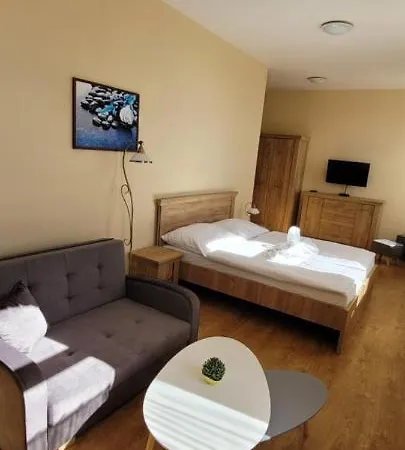 Burra Penzión pre hostí