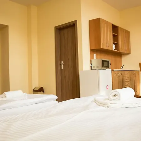 Penzión pre hostí Burra 3*